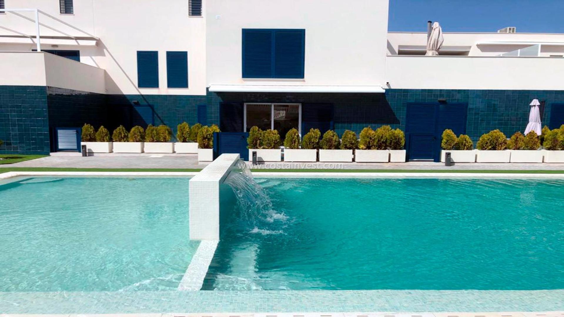 Palmview Poolside Heaven In Turquesa Del Mar Apartment
